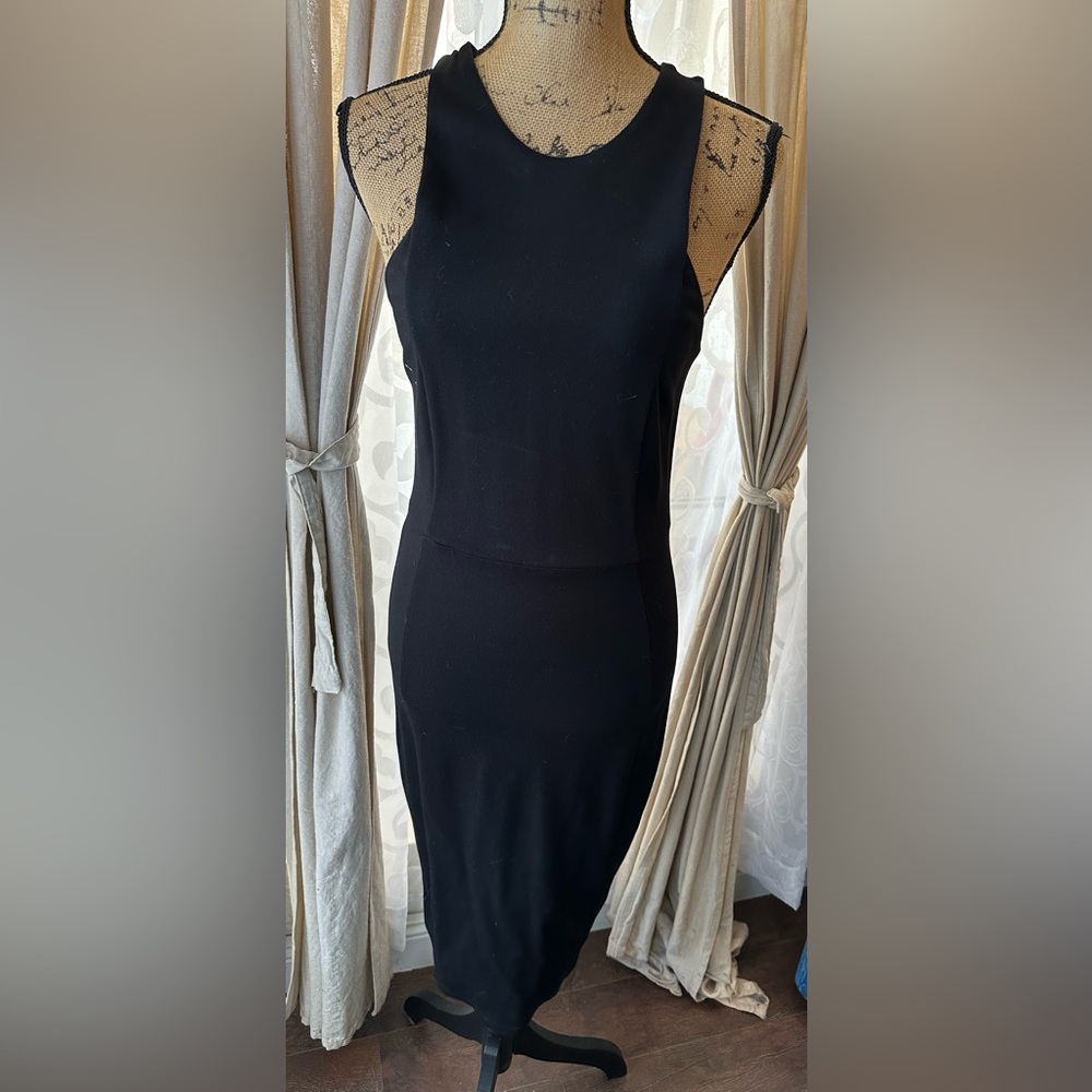Felicity & Coco Classic Black Full Back Zip Sleeveless Sheath Dress - Picture 2 of 11